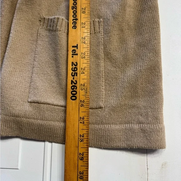 Marshall Field & Co Size 46/XXL Vintage Tan Open Front Sleeveless Tie Cardigan - Picture 4 of 6